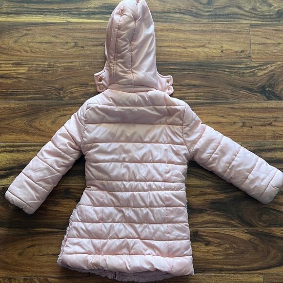 Girls coat   - Picture 2 of 6